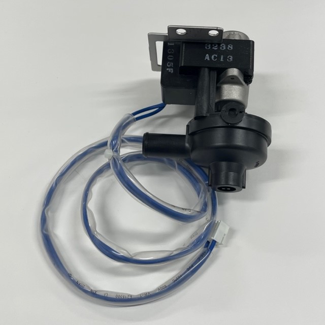 [304] DAIKIN 1079124 - DRAIN PUMP